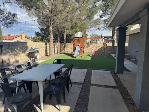 Cozy Family Home w/ Fenced Yard, Sunset View & BBQ