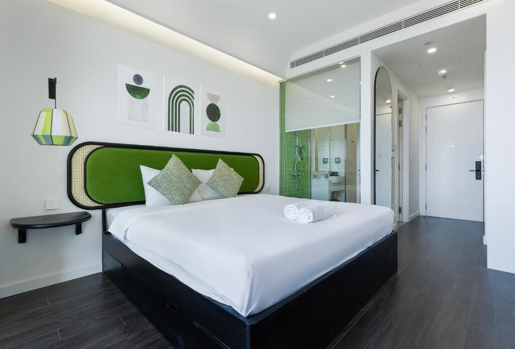 Deluxe Suite, Balcony, Courtyard View | Free WiFi