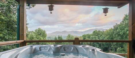 مغطس سبا خارجي