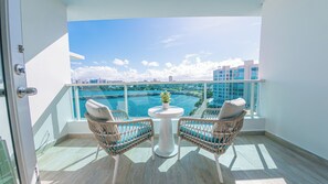 Property grounds - Top Suite in San Juan - Private Balcony (San Juan)