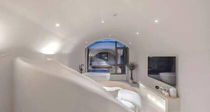 Lugu Lake September Sky Stay