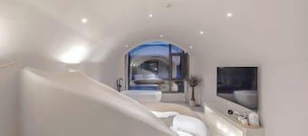 Lugu Lake September Sky Stay