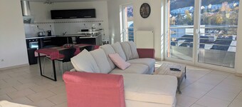 Bright 100m2 apartment