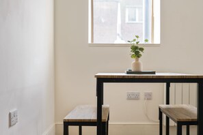 تناول الطعام