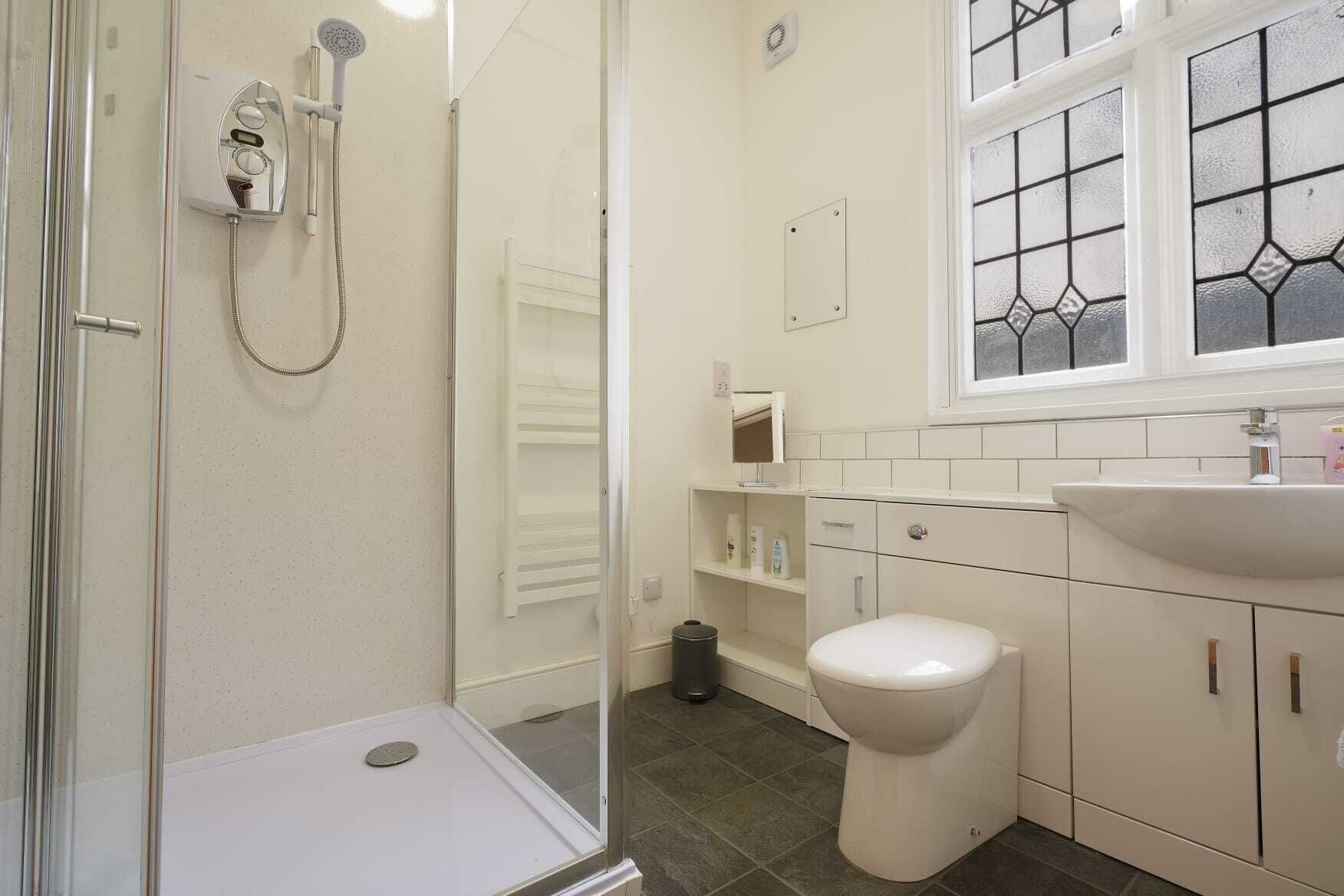 Hårtørrer, håndklæder, Sæbe, Shampoo