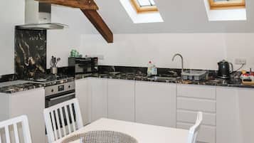 Dishwasher, highchair