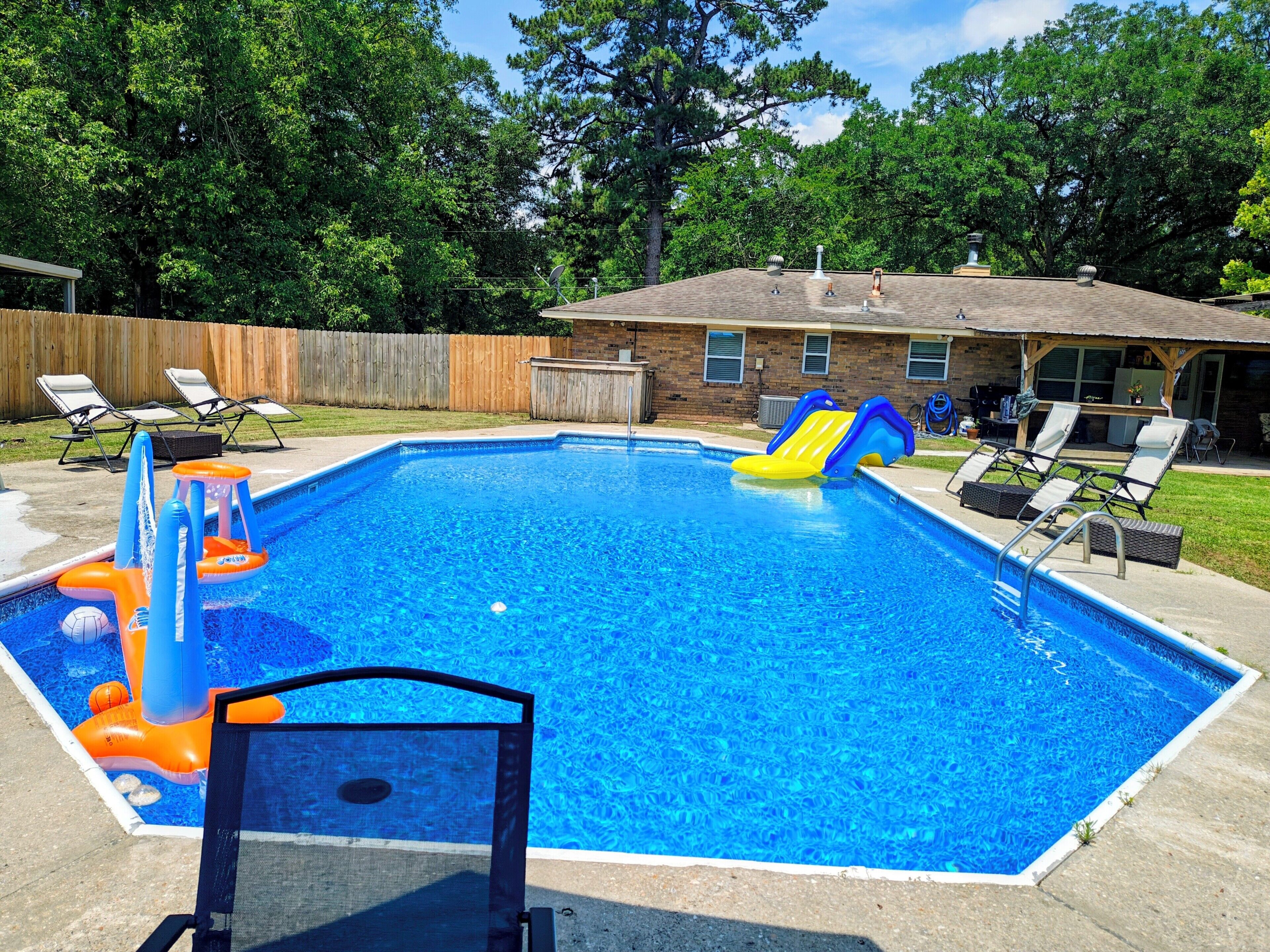 Outdoor pool