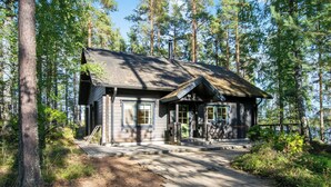 Uklassifisert bilde, 4 av 32, knapp
