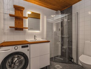 Bathroom - Kultapiisku 2 by Interhome (Ylläsjärvi)
