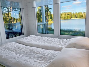 2 bedrooms, Internet