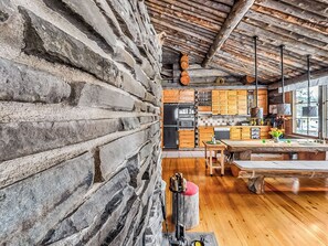 Dining - Rukan kelohuvila by Interhome (Kuusamo)