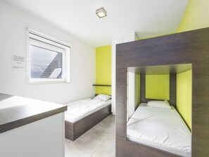 2 bedrooms, internet