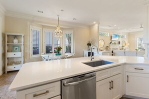 Interior - Walk to Beach, Pool and Hot Tub, 2 Balconies (Destin)
