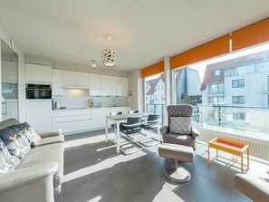 TV - Bright apartment with 2 bedrooms (Middelkerke)