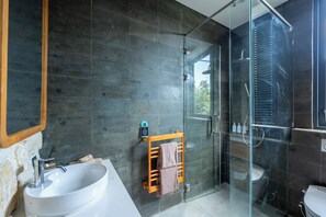 Villa, Non Smoking, Pool View | Bathroom - Villa Naturale (Canggu)