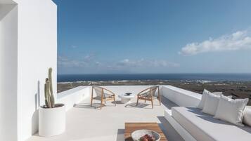 Luxury Villa, Private Pool, Sea View | Terrace/patio