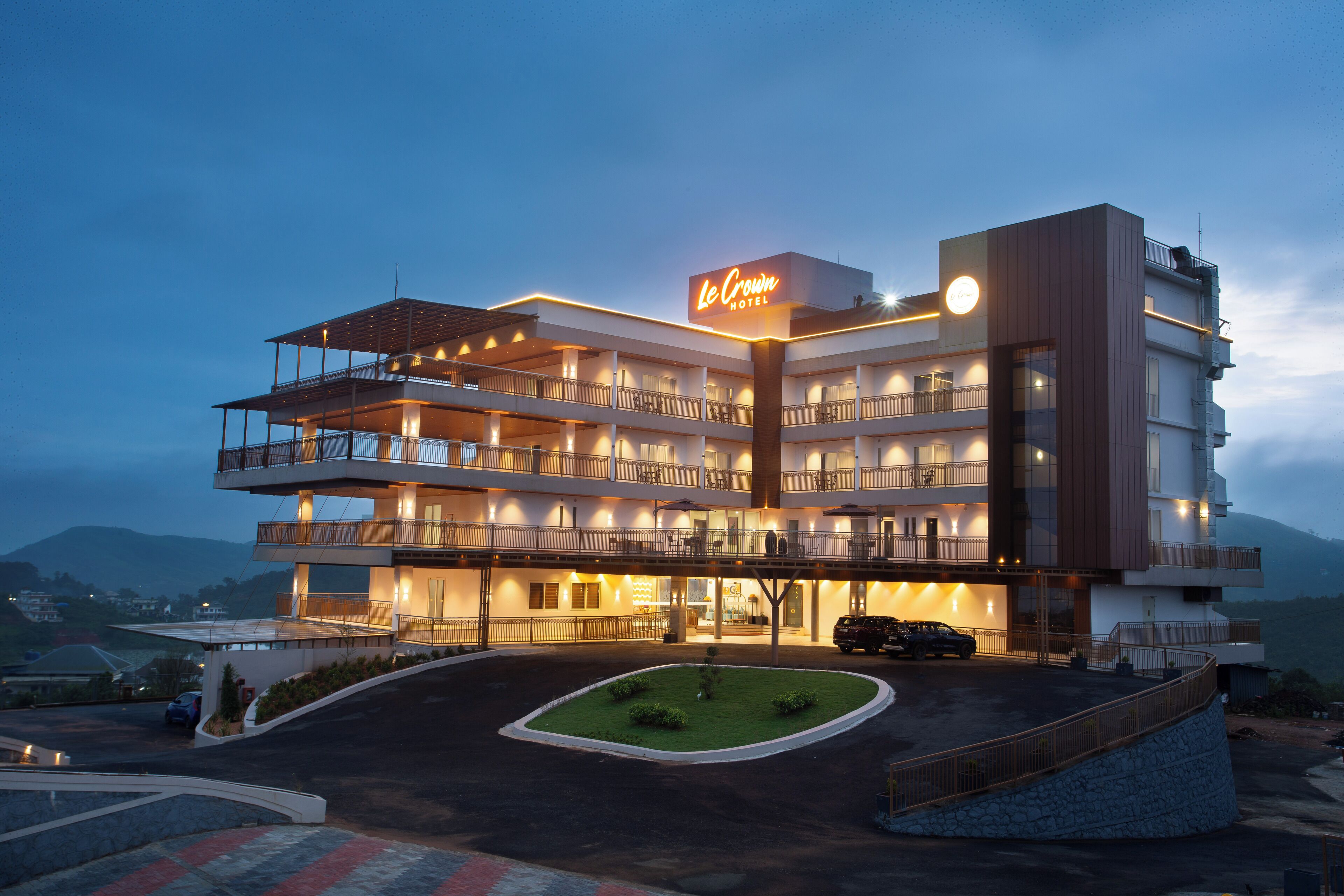 Mặt tiền nơi lưu trú