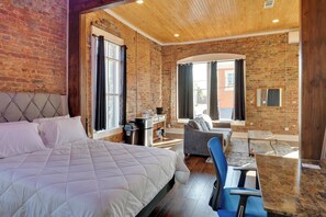 Desk, iron/ironing board, internet, bed sheets