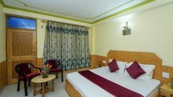 Rollaway beds, free WiFi, bed sheets