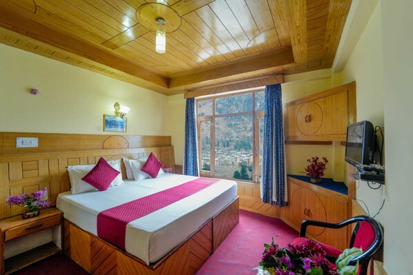 Rollaway beds, free WiFi, bed sheets