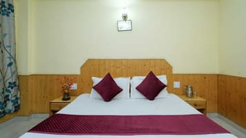 Rollaway beds, free WiFi, bed sheets