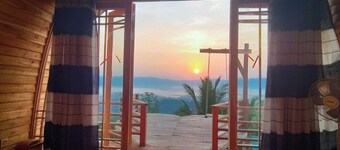 Shalom Honeymoon Cottage Rangamati