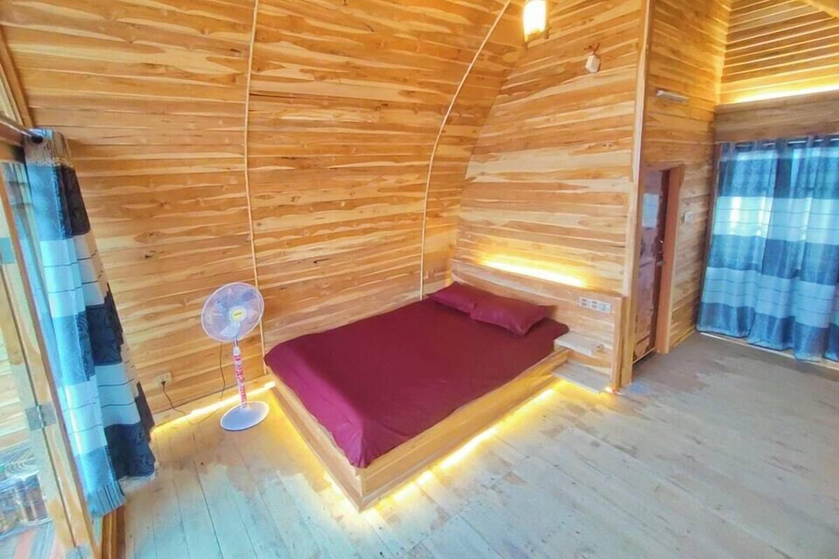 Habitación doble Deluxe, vista a la colina