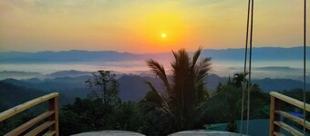 Shalom Honeymoon Cottage Rangamati