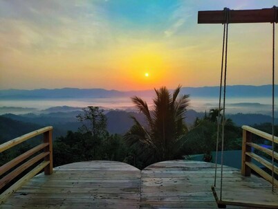 Shalom Honeymoon Cottage Rangamati