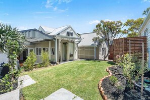 Exterior - Serenity - A Short Walk To Beach (South Fremantle)