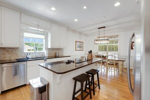 House | 3 bedrooms - Augusta Getaway Near Masters Porch Swing Deck (Augusta)