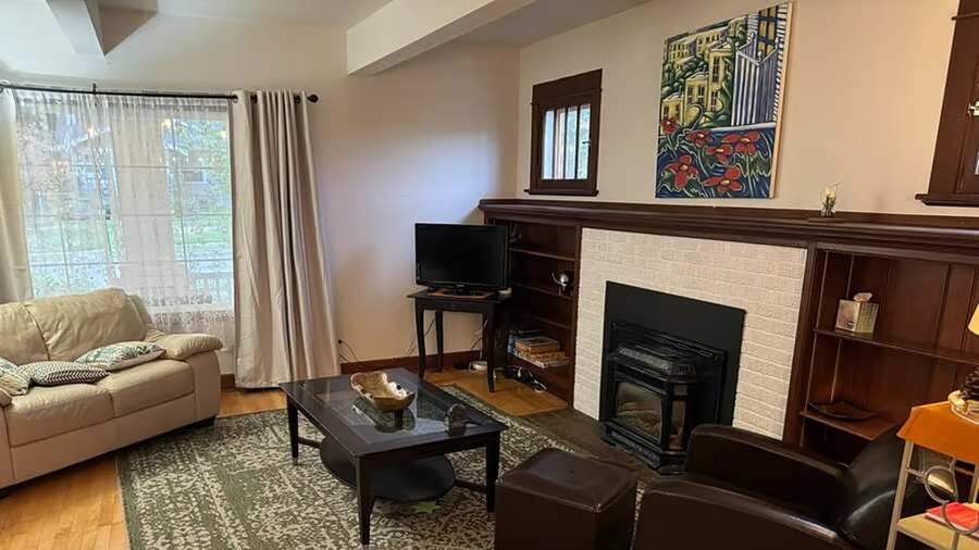 Historic Yakima Home 4BR Office Backyard Oasis