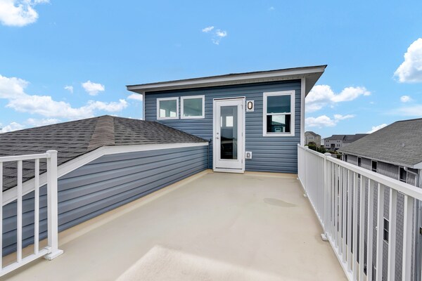Walk To Beach Pool Ocean View Parking Bunk Beds - Hampstead, NC