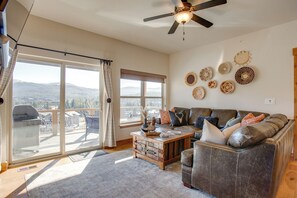 TV, fireplace, books - < 5 Mi to Winter Park: Family Base Camp w/ Hot Tub (Fraser)