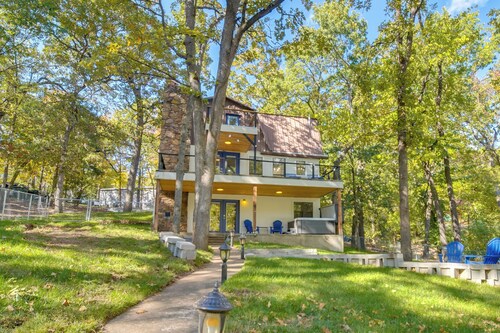 Game Room, Dock & Hot Tub: Grand Lake Getaway