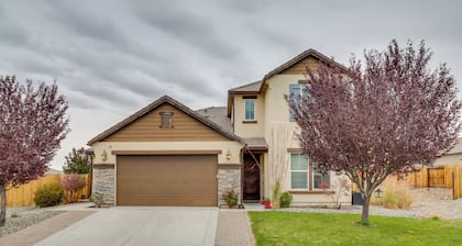 Hike, Play & Unwind: Charming Reno Unit