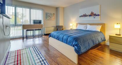3 Blocks to E Market: Studio w/ Free Parking & Gym