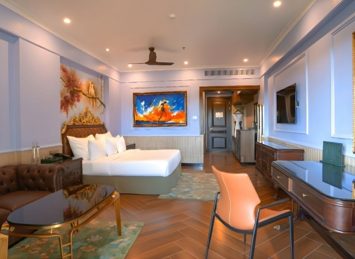 Premium Double Room, Balcony, Harbour View | Desk, laptop workspace, iron/ironing board, free WiFi