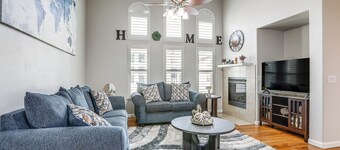 Extended-Stay Ready! Elk Grove Unit w/ Pool Access