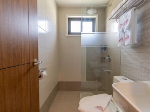 Bathroom - Doña Manor Boutique Hotel (Olongapo)