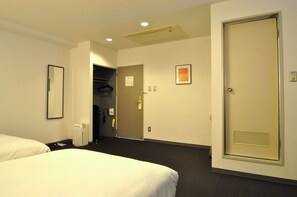 Twin Room, Non Smoking, Private Bathroom | Desk, iron/ironing board, free WiFi - THE AGNES HOTEL TOKUSHIMA (Tokushima)