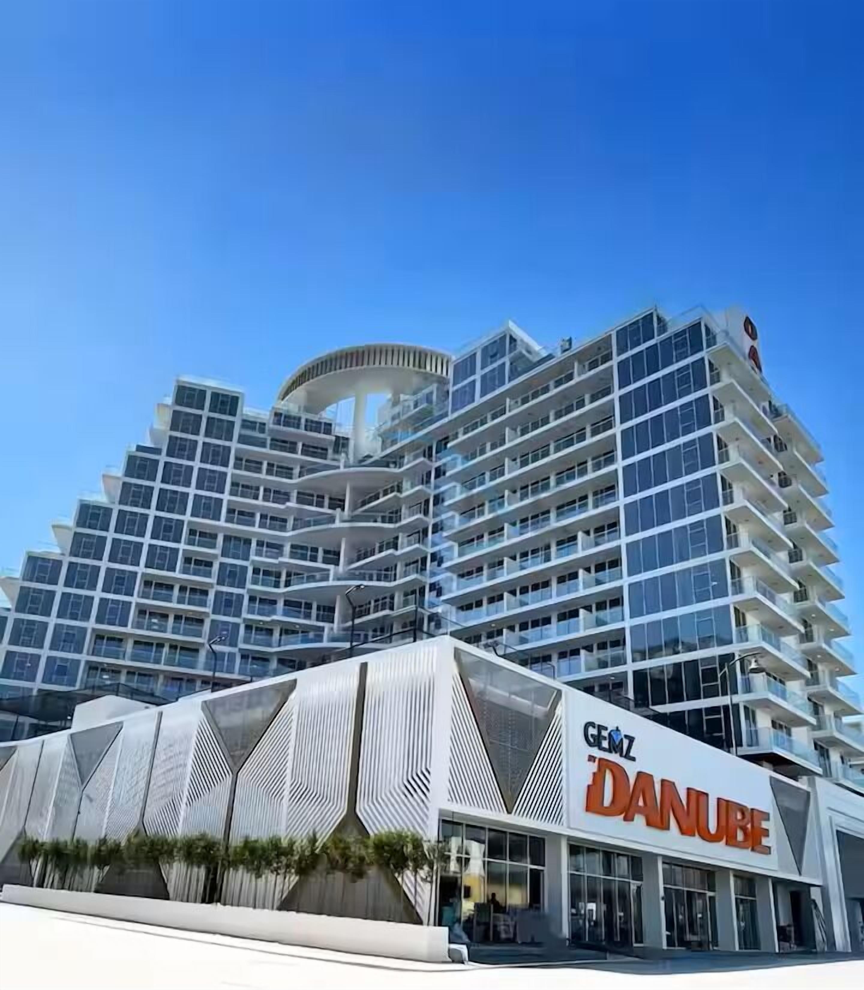 واجهة المنشأة