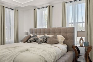 5 slaapkamers, een strijkplank/strijkijzer, wifi, beddengoed