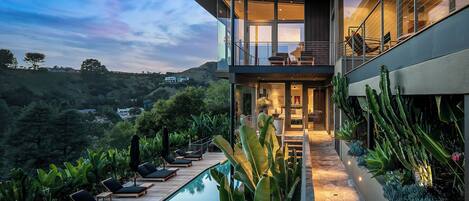 야외 수영장, 일광욕 의자