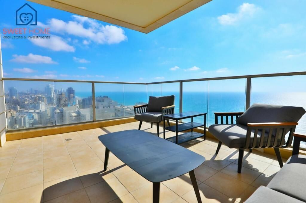 Apartment, Balcony, Sea View | Terrace/patio