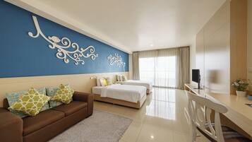 Quarto duplo luxo | Escrivaninha, Wi-Fi de cortesia