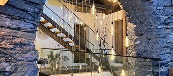 Chasa Sentima – luxurious Engadin Villa with panoramic views, hot tub, and sauna