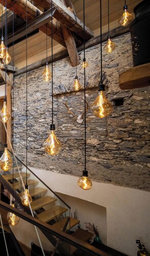 Chasa Sentima – luxurious Engadin Villa with panoramic views, hot tub, and sauna