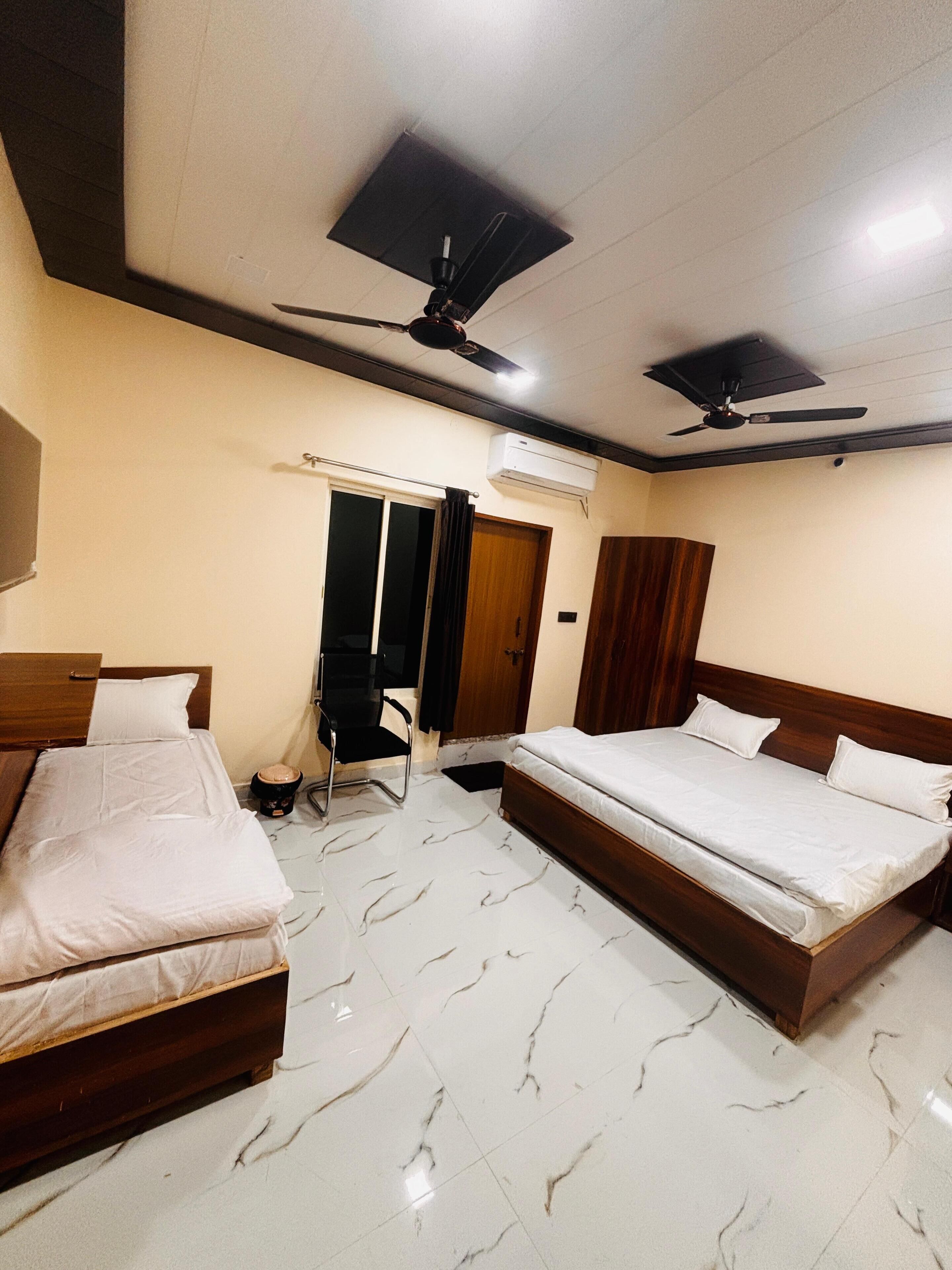 基本三人房 | 免費 Wi-Fi