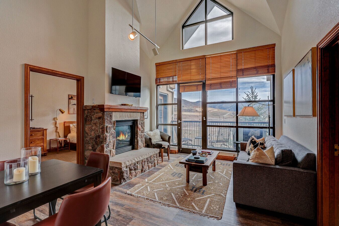 تلفزيون، مدفأة